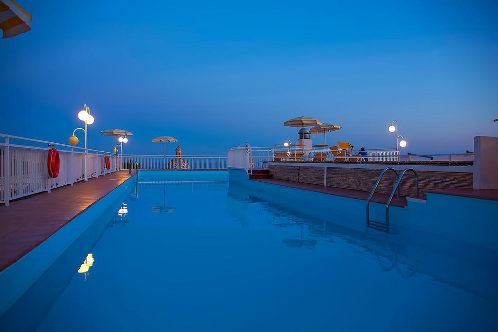 Tramonto D'oro Hotel